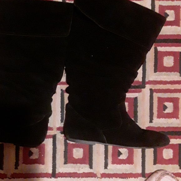 🥾Gabriella Rocha Cuffed WIDE CALF Black Suede - Picture 12 of 16